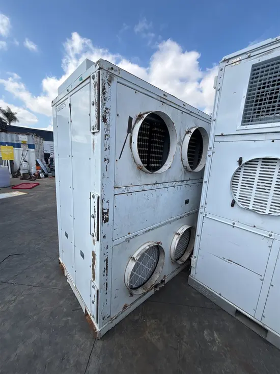 2019 American Event Services 30TV480WK030A