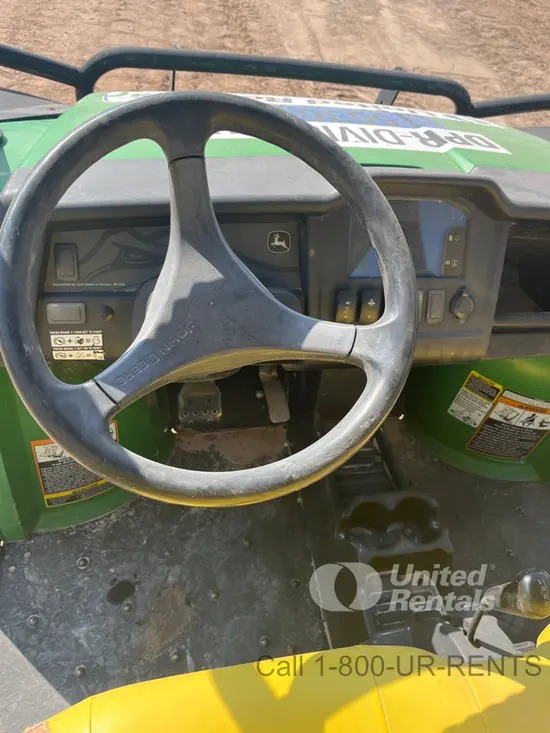 2022 John Deere XUV855M Utility Vehicle