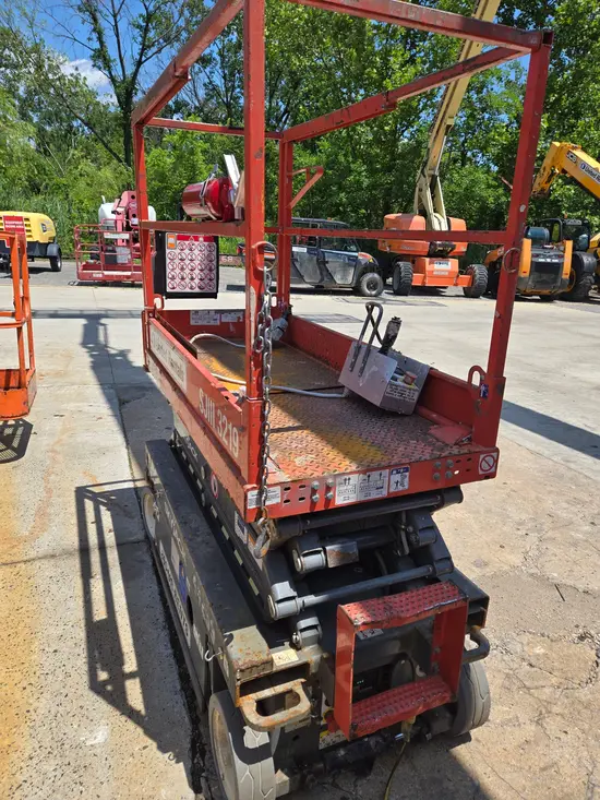 2017 Skyjack SJIII3219 Scissor Lift