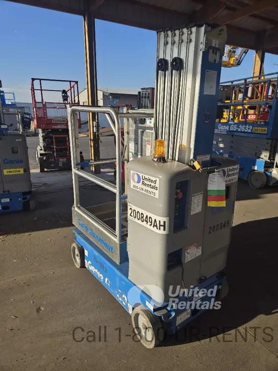2017 Genie GR-20 Self-Propelled One-Person Lift