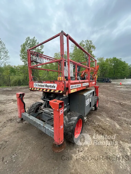 2018 Skyjack SJ6826RT Rough Terrain Scissor Lift