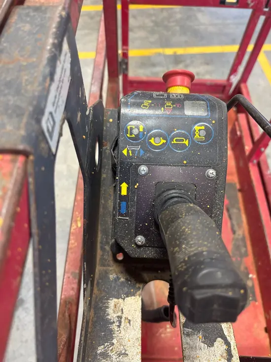 2017 MEC 1330SE Scissor Lift