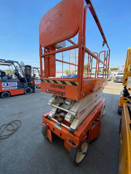 2019 Snorkel S3226E Scissor Lift