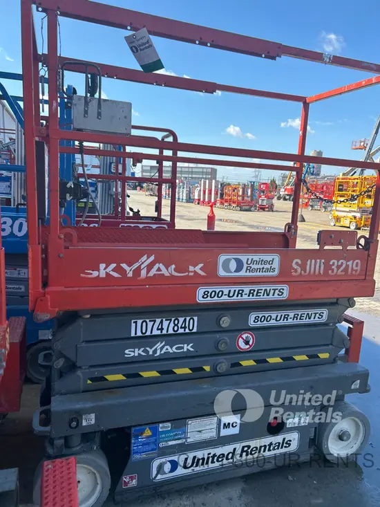 2018 Skyjack SJIII3219 Scissor Lift