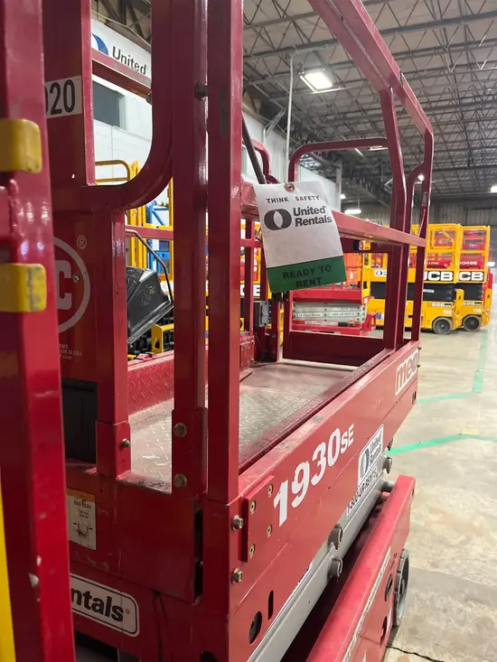 2019 MEC 1930SE Scissor Lift