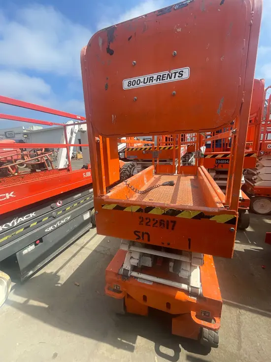 2019 Snorkel S3219E Scissor Lift