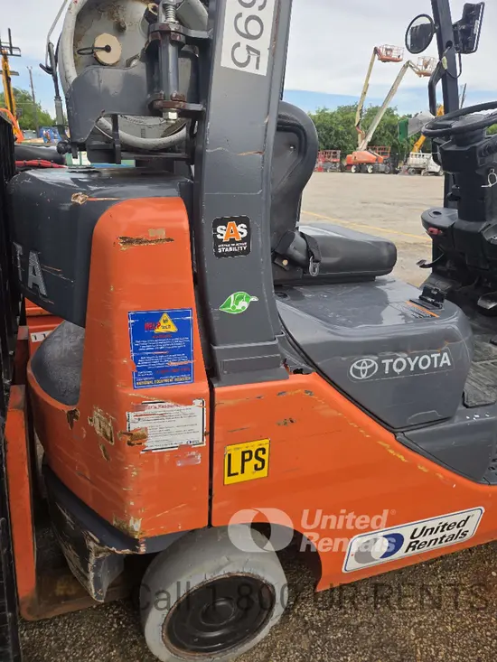 2018 Toyota 8FGCU25 Warehouse Forklift