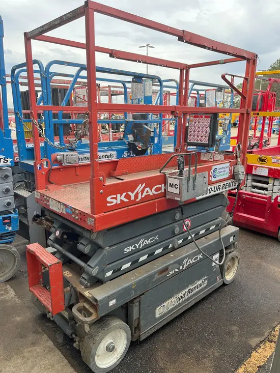 2018 Skyjack SJIII3219 Scissor Lift