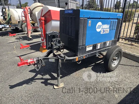 2022 Miller Welders Big Blue 300R Welder