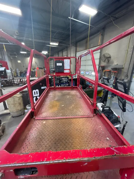 2017 MEC 4046SE Scissor Lift