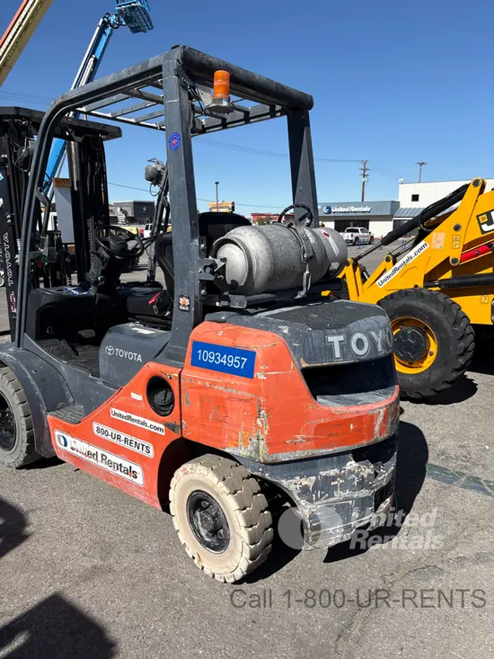 2019 Toyota 8FGU25 Warehouse Forklift