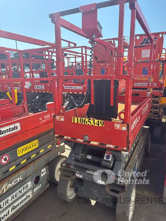 2020 Skyjack SJ3220 Scissor Lift