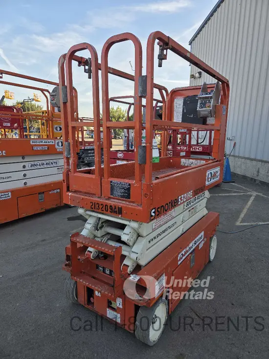 2018 Snorkel S3219E Scissor Lift