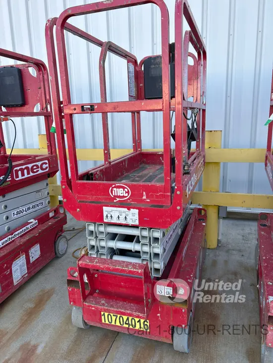 2017 MEC 1330SE Scissor Lift