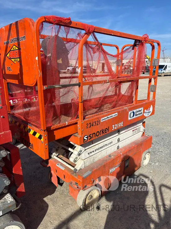 2019 Snorkel S3219E Scissor Lift