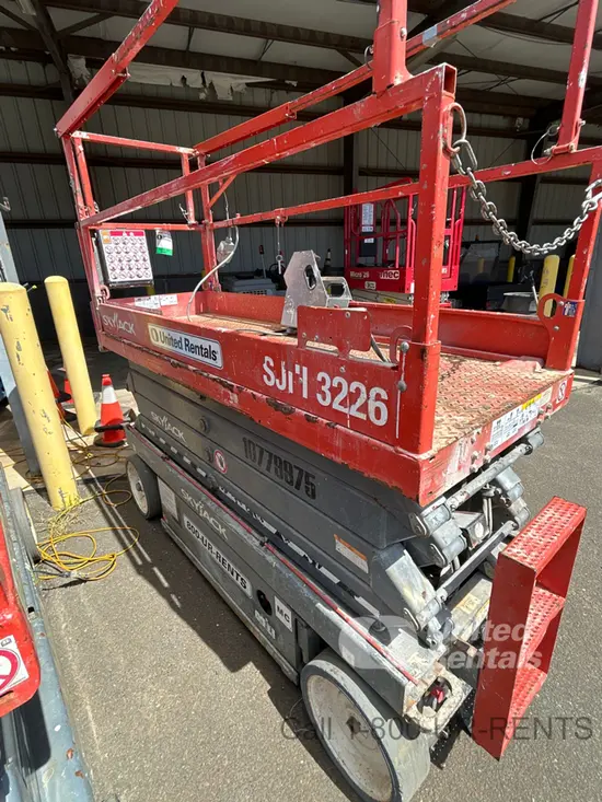 2018 Skyjack SJIII3226 Scissor Lift
