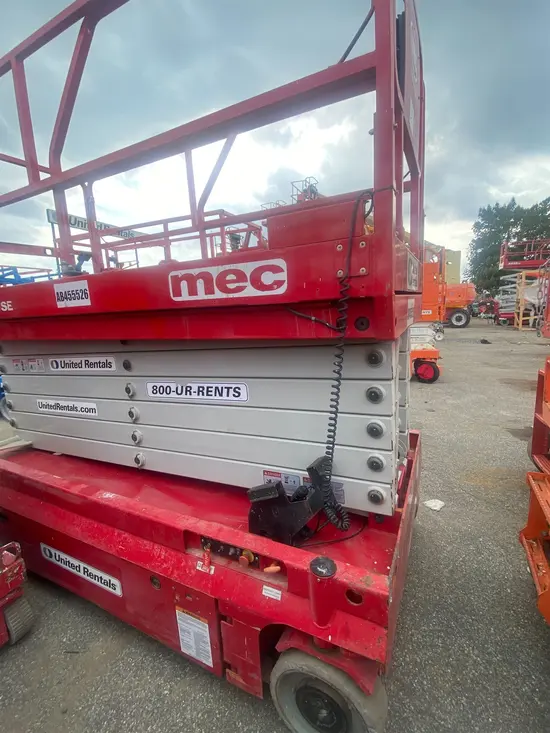 2018 MEC 4555SE Scissor Lift