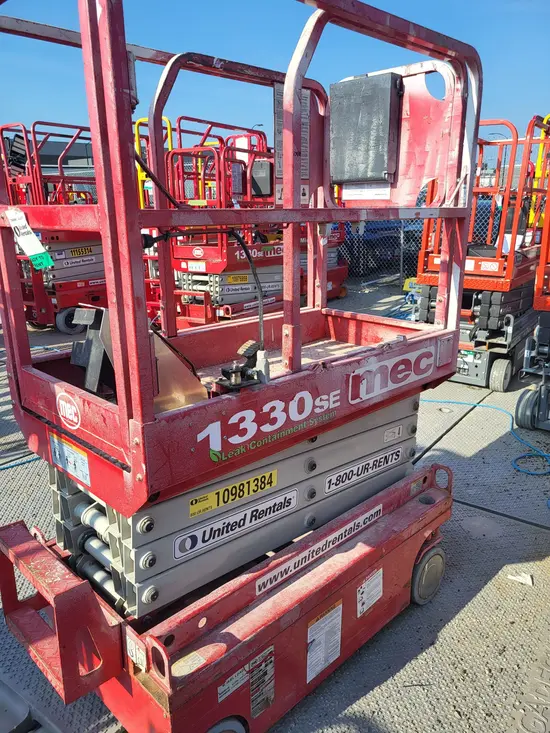 2019 MEC 1330SE Scissor Lift