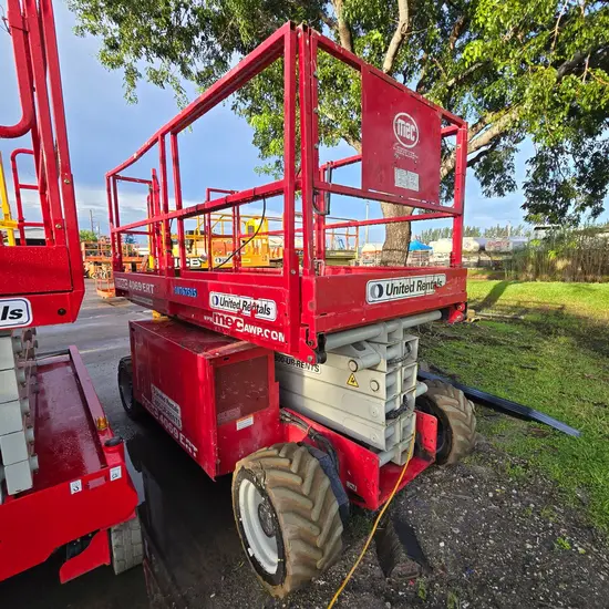 2018 MEC 4069ERT Scissor Lift