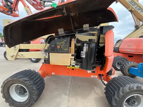 2017 JLG 450AJ Articulating Boom Lift