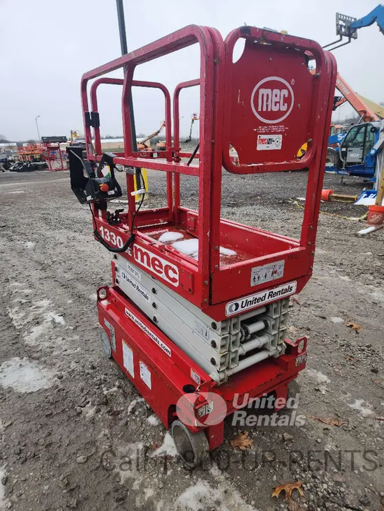 2018 MEC 1330SE Scissor Lift