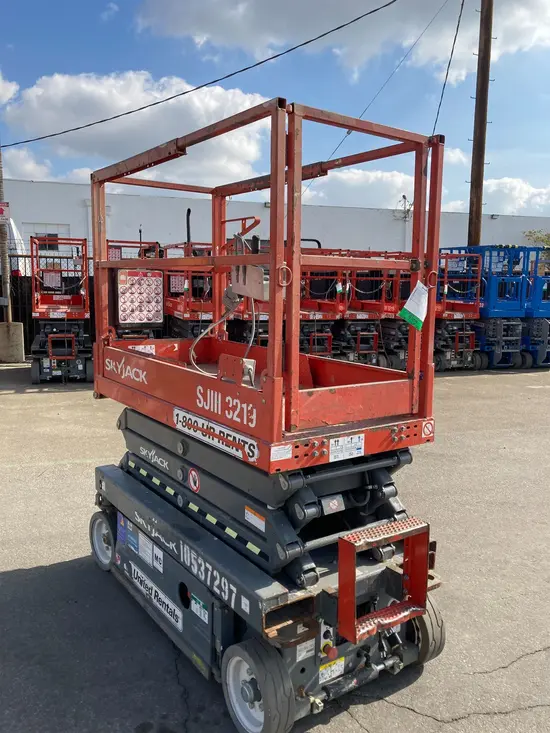 2016 Skyjack SJIII3219 Scissor Lift