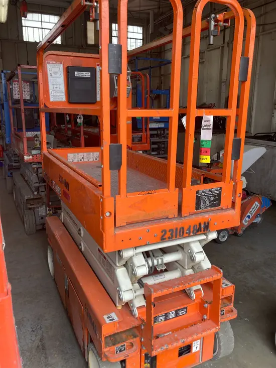 2019 Snorkel S3219E Scissor Lift
