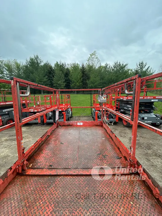 2018 Skyjack SJ6826RT Rough Terrain Scissor Lift
