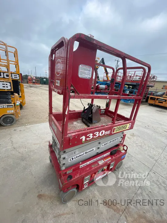 2019 MEC 1330SE Scissor Lift