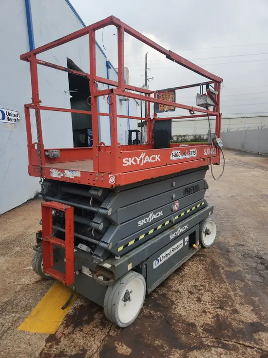 2016 Skyjack SJIII4632 Scissor Lift
