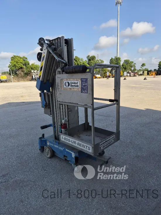 2018 Genie AWP-30SDC Pusharound Lift