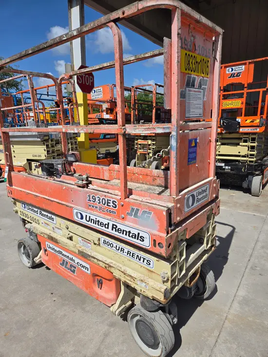 2017 JLG 1930ES Scissor Lift