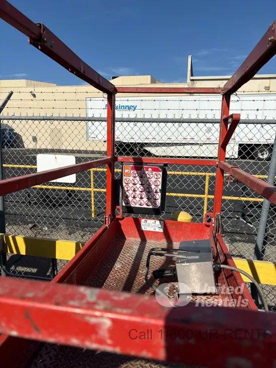 2018 Skyjack SJIII3219 Scissor Lift