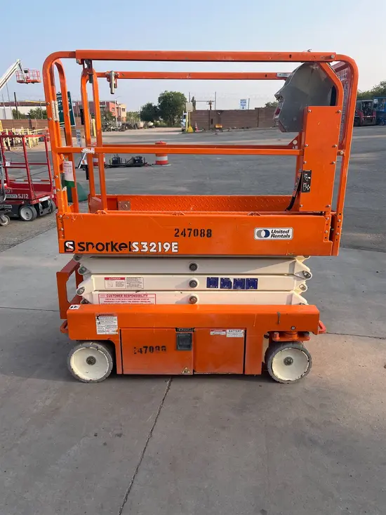 2020 Snorkel S3219E Scissor Lift