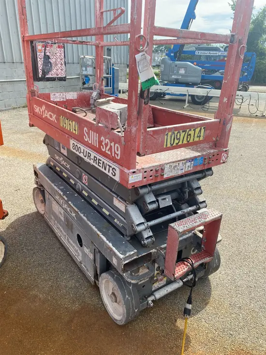 2019 Skyjack SJIII3219 Scissor Lift