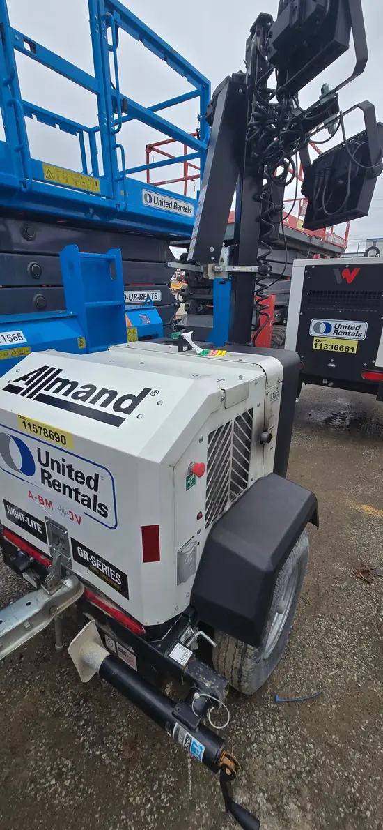 2022 Allmand NLGR LC 3KW Portable Work Light