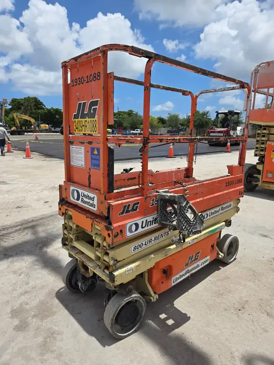 2017 JLG 1930ES Scissor Lift