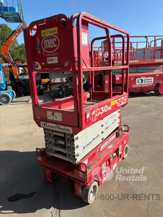 2018 MEC 1330SE Scissor Lift