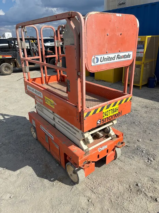 2020 Snorkel S3219E Scissor Lift