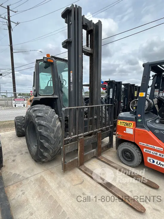 2022 Case 588H Forklift
