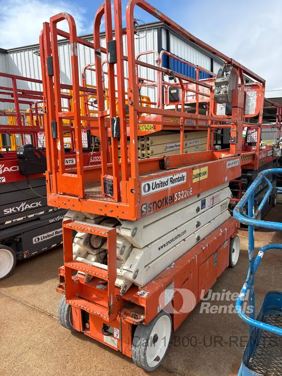 2019 Snorkel S3226E Scissor Lift