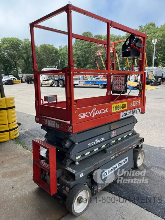 2018 Skyjack SJIII3219 Scissor Lift