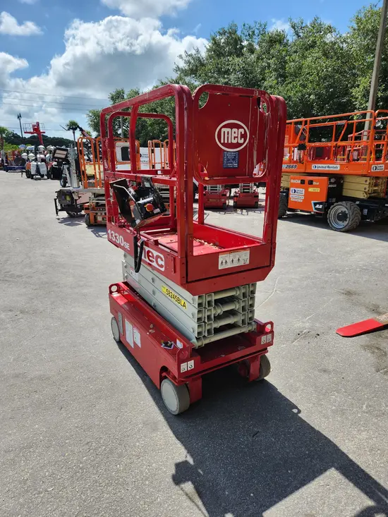 2018 MEC 1330SE Scissor Lift