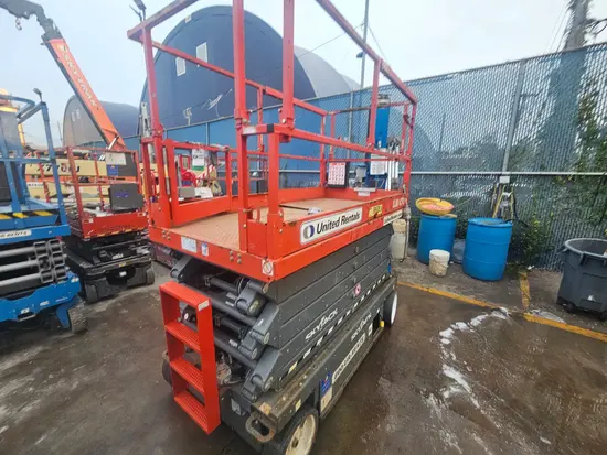 2018 Skyjack SJIII4740 Scissor Lift