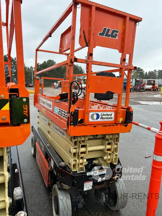 2021 JLG ES2632 Scissor Lift