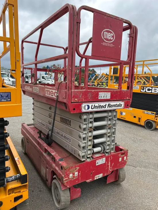 2017 MEC 4046SE Scissor Lift