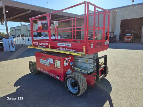 2016 MEC 4069ERT Scissor Lift