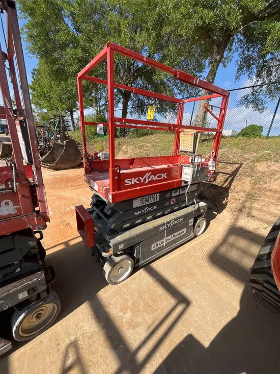 2019 Skyjack SJIII3219 Scissor Lift
