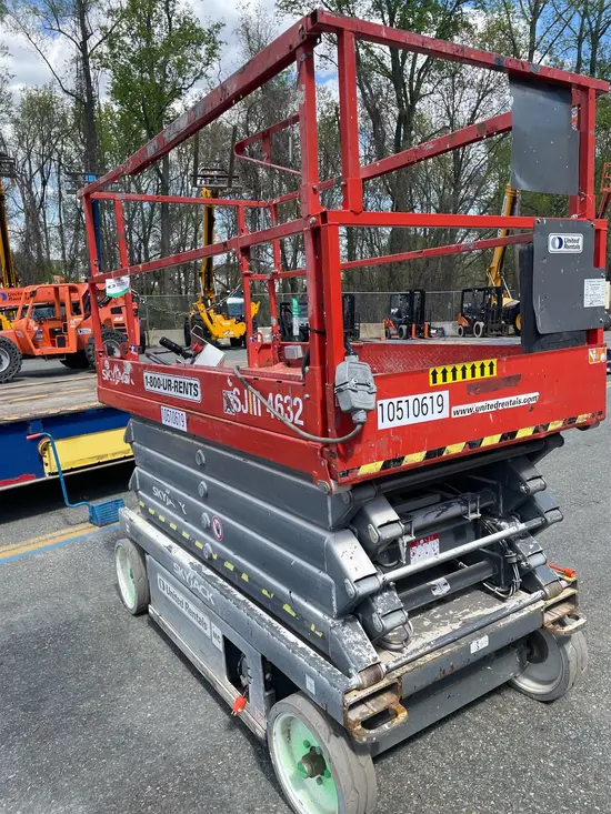 2016 Skyjack SJIII4632 Scissor Lift