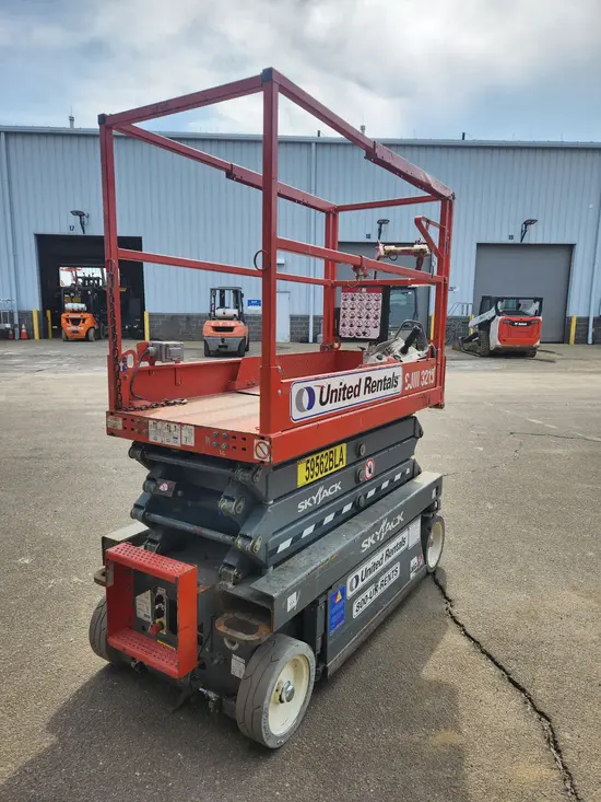2018 Skyjack SJIII3219 Scissor Lift